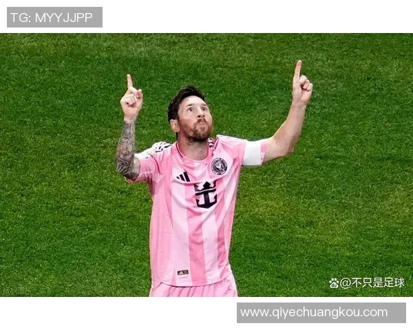 足球明星岁月流逝的高清对比照展现他们的衰老与风采